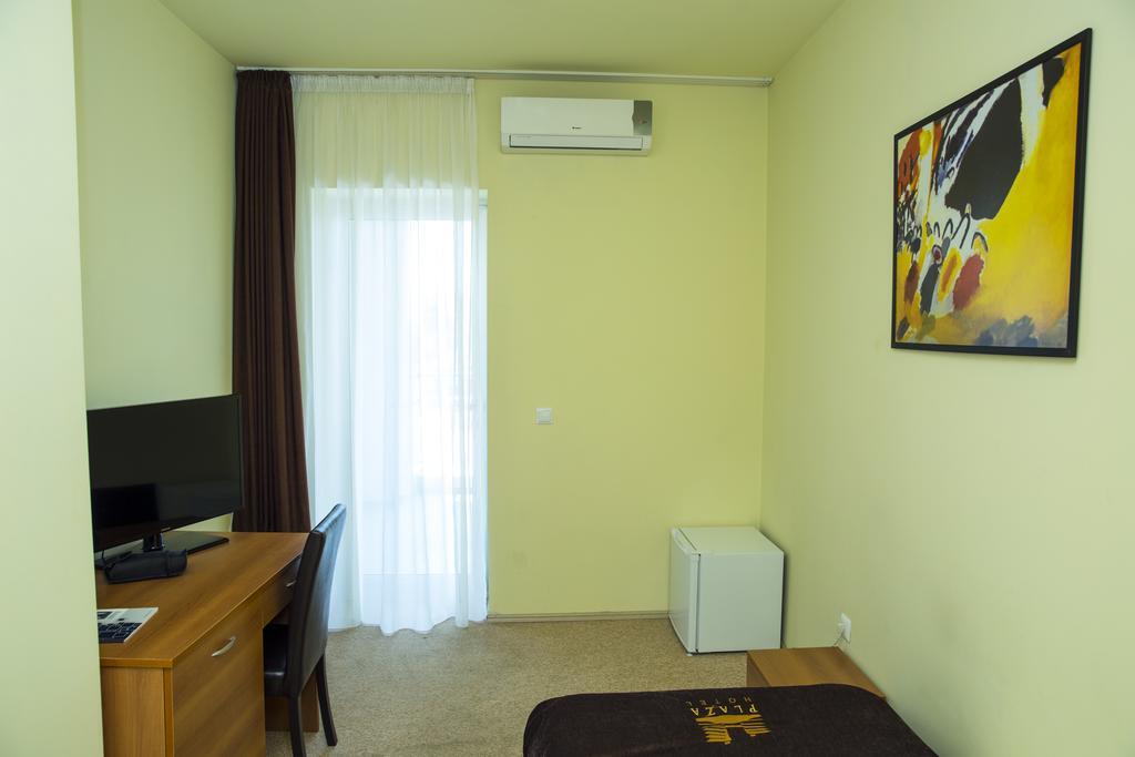 Mardi Plaza Hotel Batumi Exterior photo
