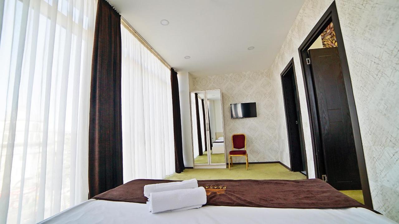 Mardi Plaza Hotel Batumi Exterior photo