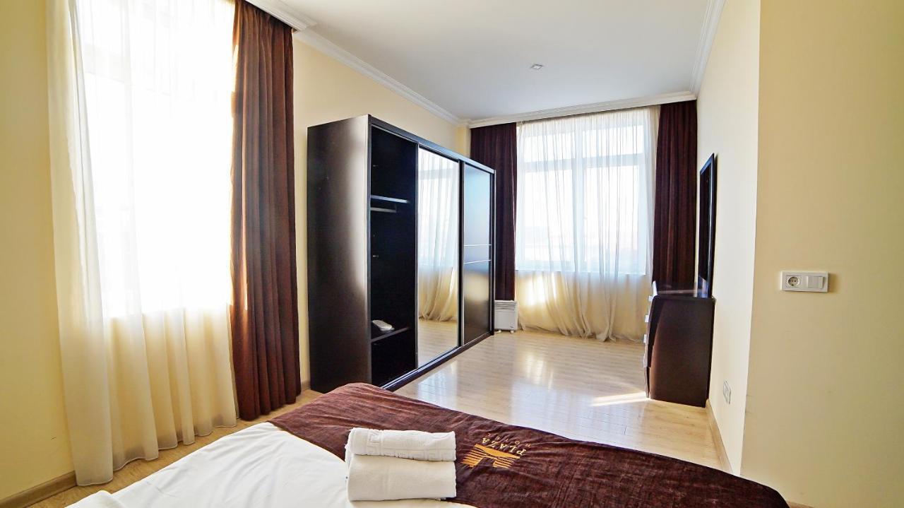 Mardi Plaza Hotel Batumi Exterior photo