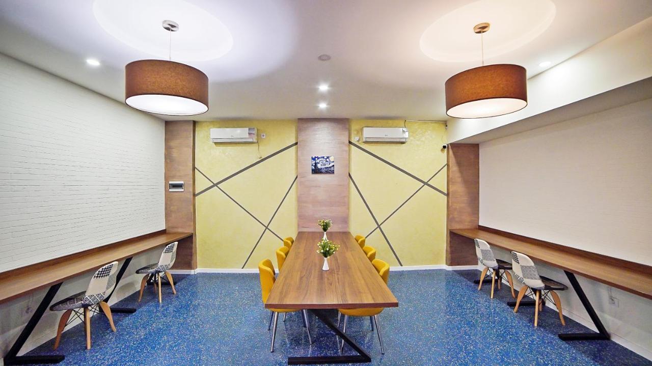 Mardi Plaza Hotel Batumi Exterior photo